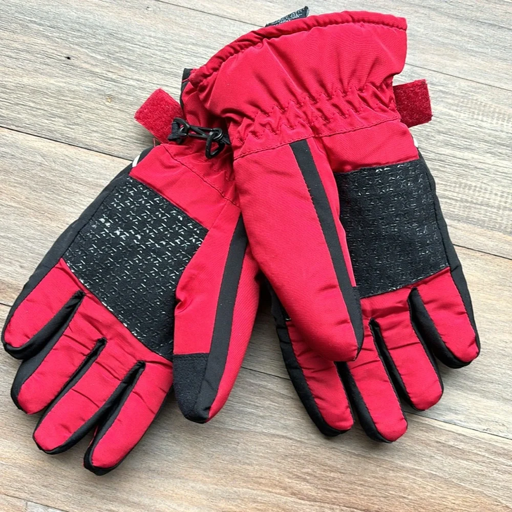 Winter sport gloves Thinsulate insulation
